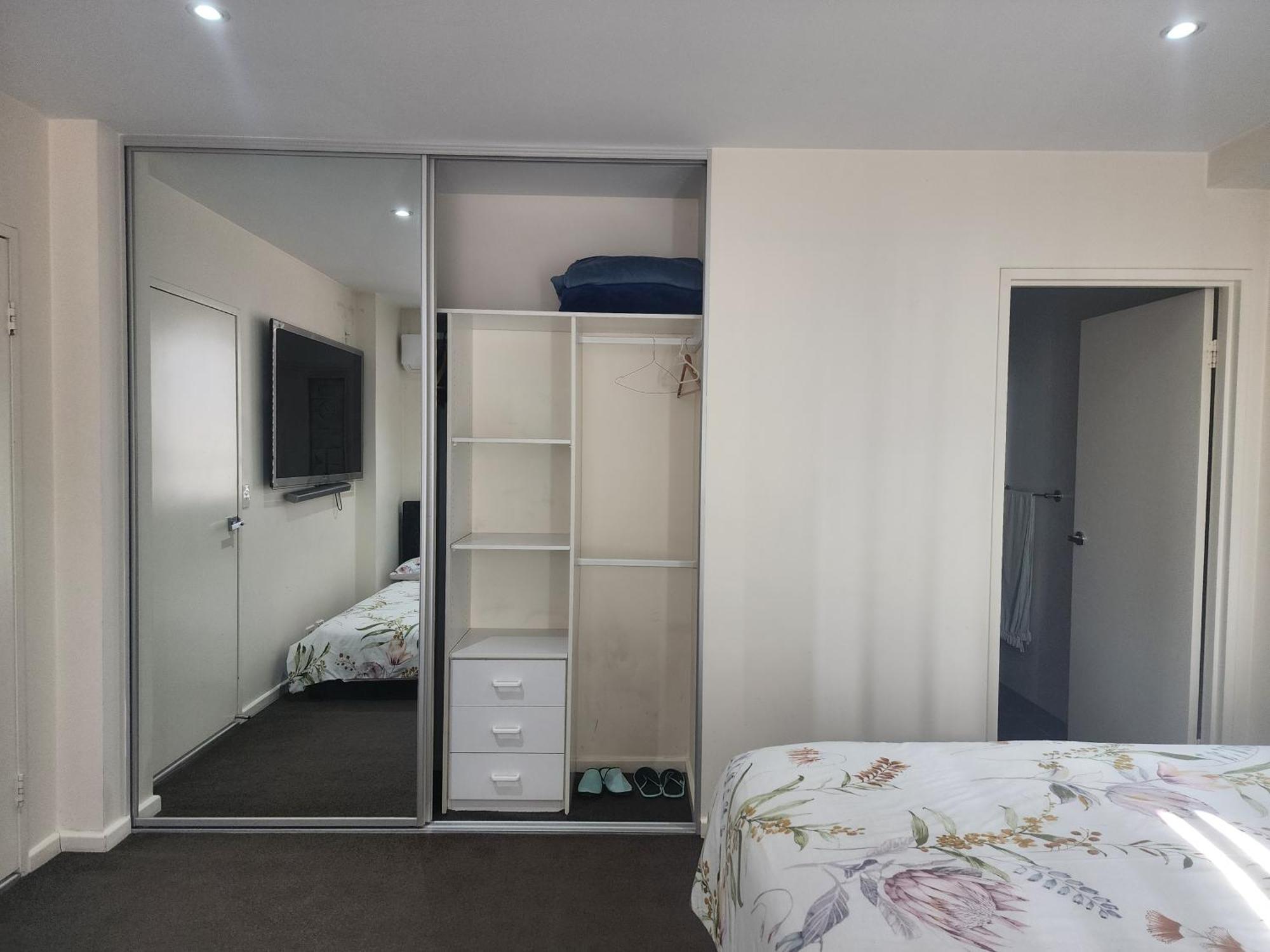 Parramatta Shared Apartment Sydney Bagian luar foto